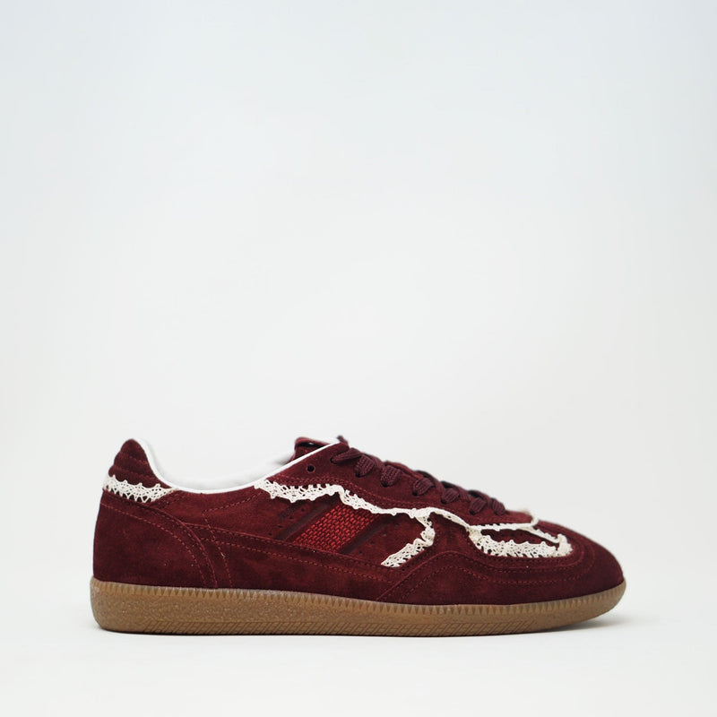 Alohas Tb. 490 Crochet Burgundy Sneakers TRAINERS  - ZIGZAG Footwear