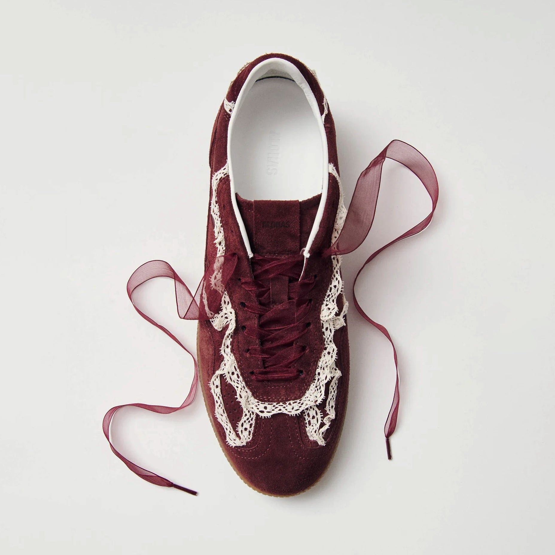 Alohas Tb. 490 Crochet Burgundy Sneakers TRAINERS  - ZIGZAG Footwear