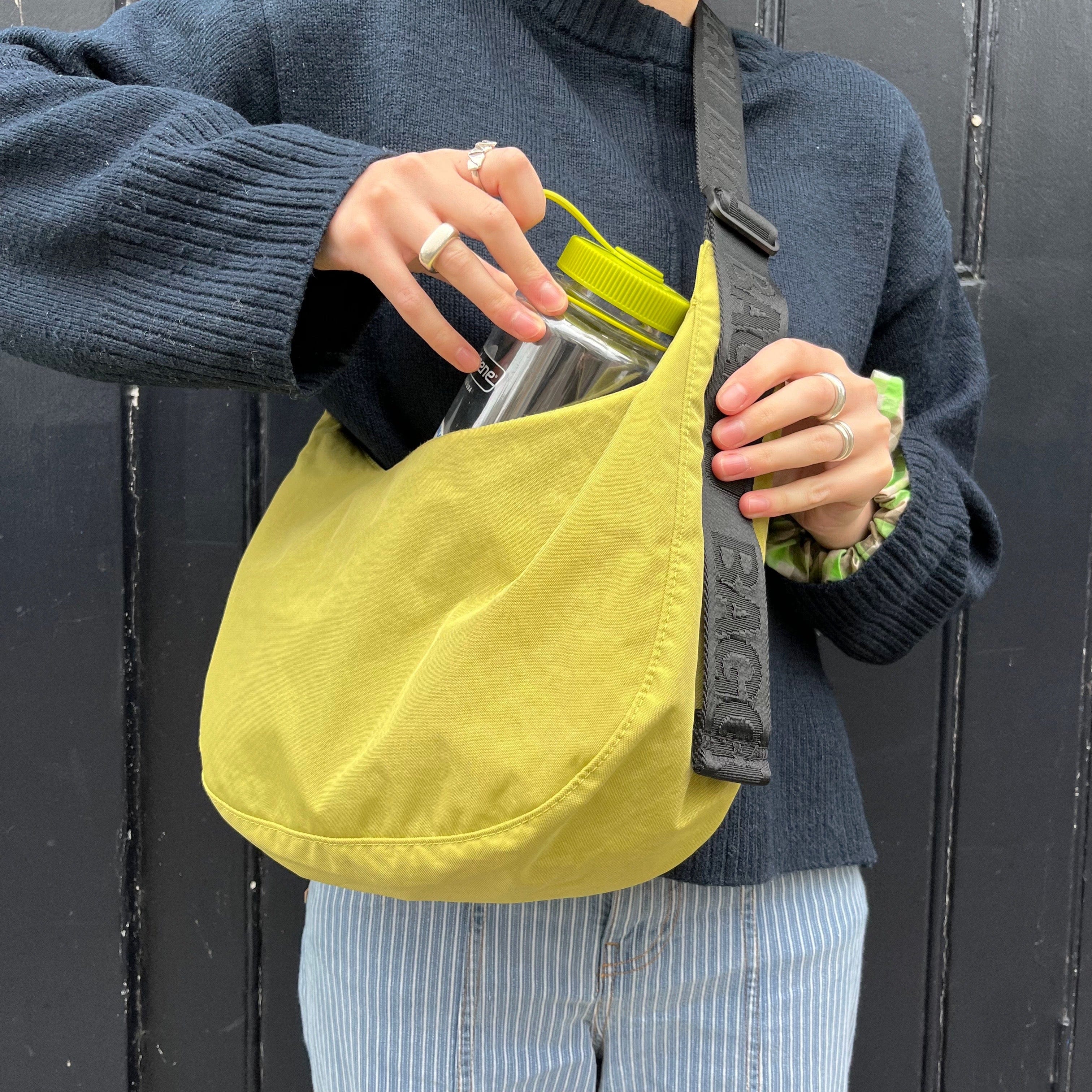 Baggu Medium Nylon  Crescent Bag  Lemongrass BAGS  - ZIGZAG Footwear