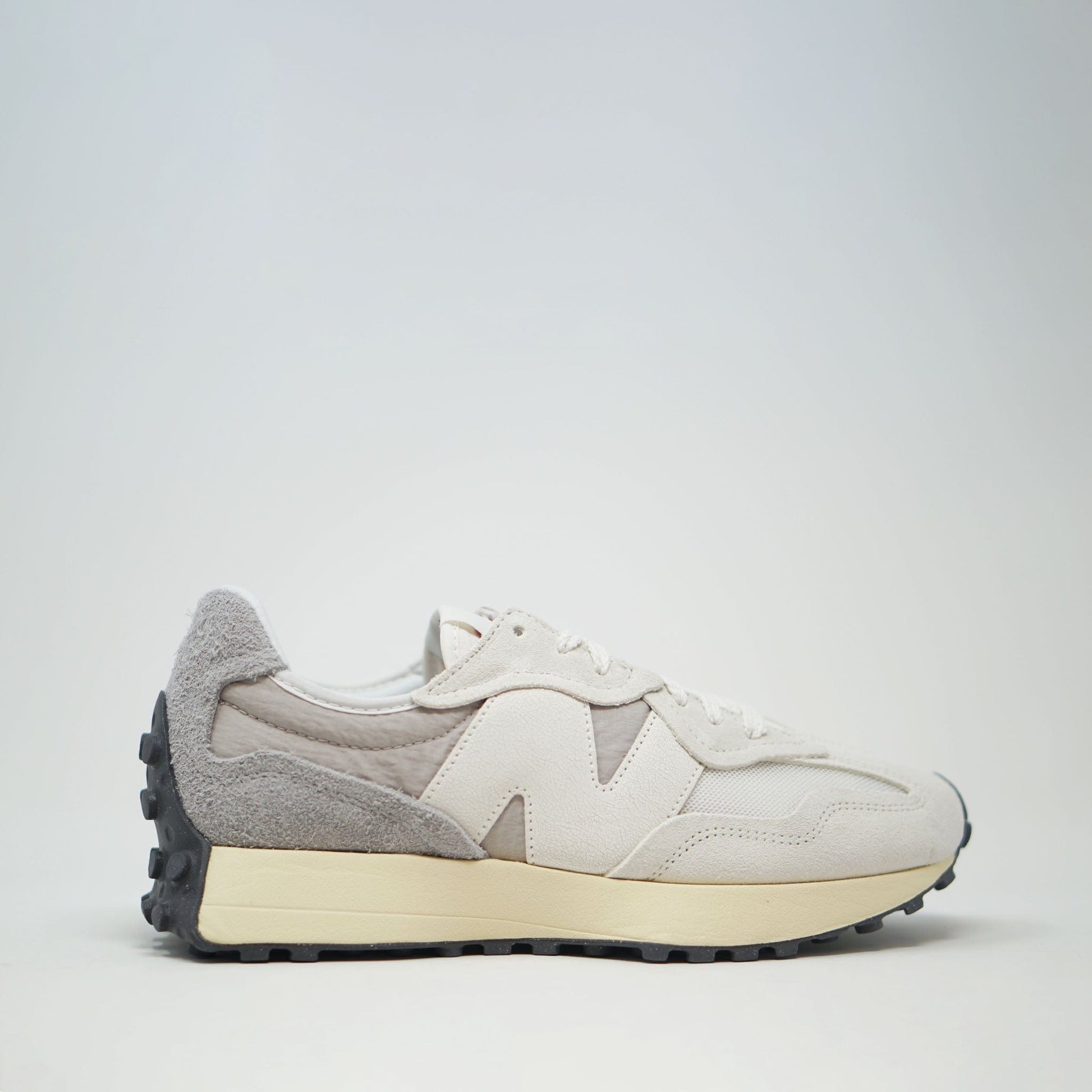 New Balance U 327 WRB Sea Salt Raincloud TRAINERS  - ZIGZAG Footwear