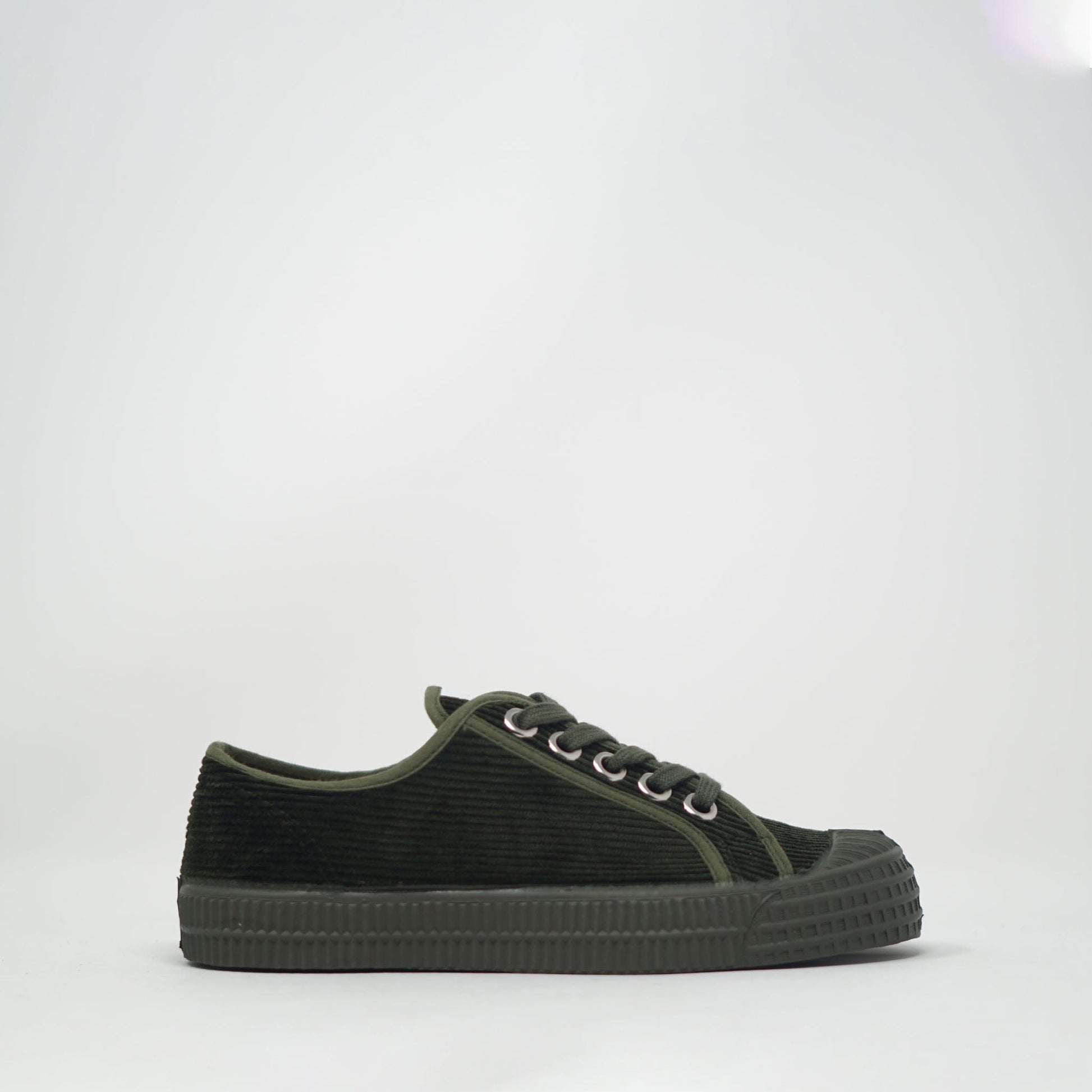 Novesta Star Master Green Cord TRAINERS  - ZIGZAG Footwear