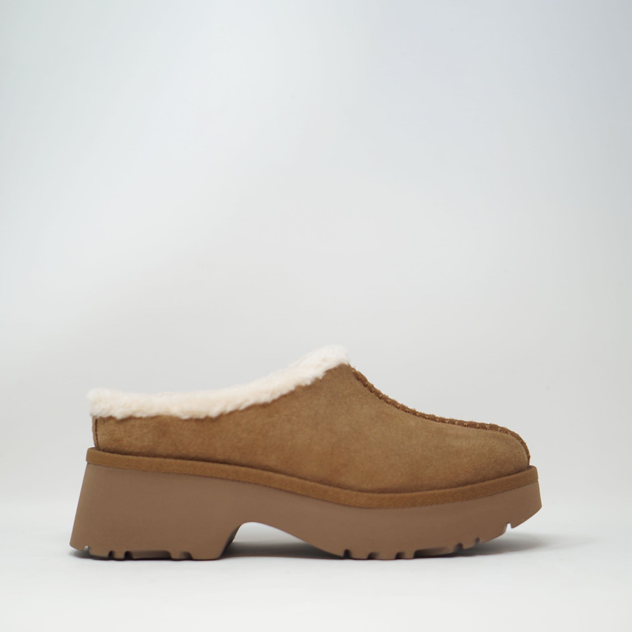 Ugg New Heights Women's Cosy Clog Chesnut SLIPPERS  - ZIGZAG Footwear