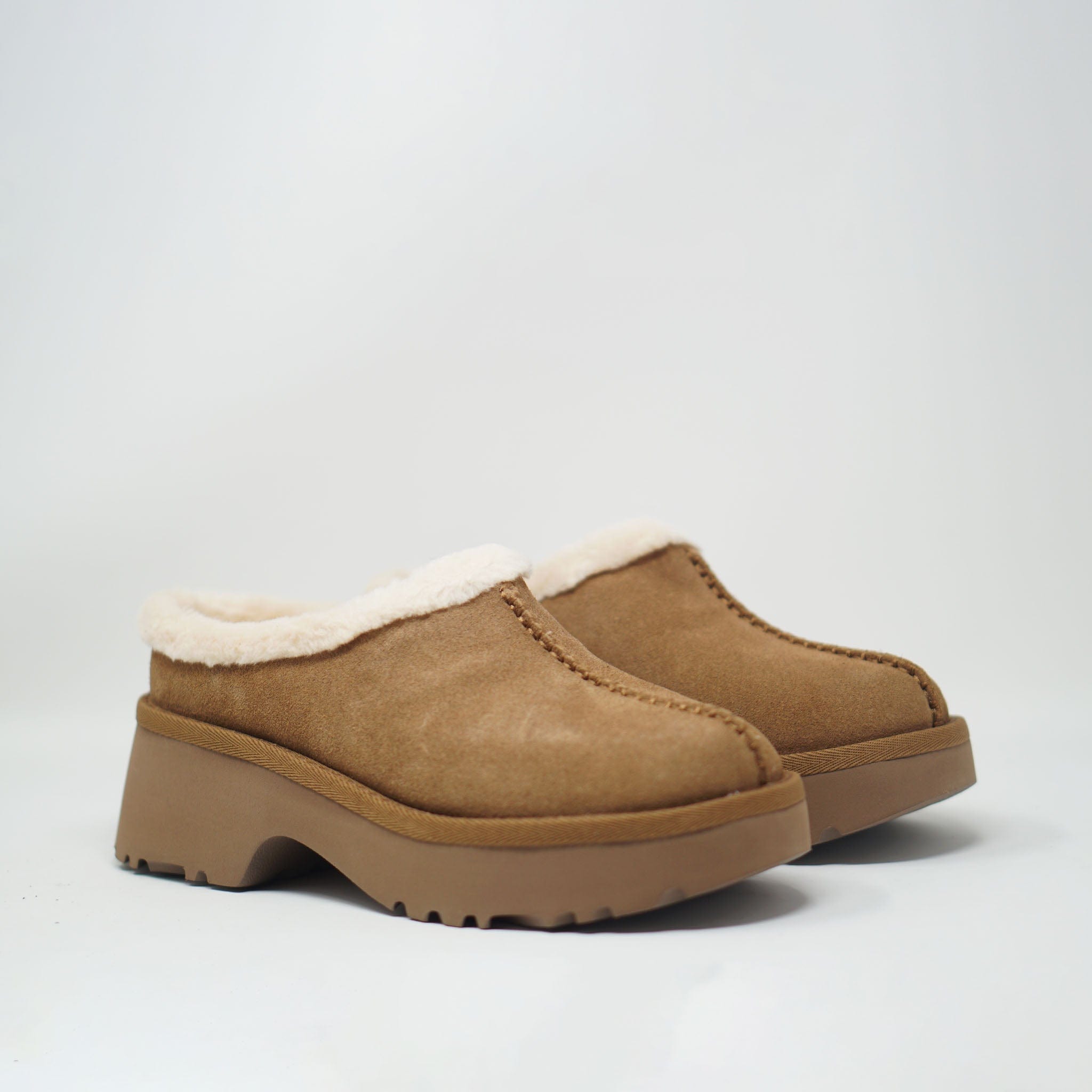 Ugg New Heights Women's Cosy Clog Chesnut SLIPPERS  - ZIGZAG Footwear