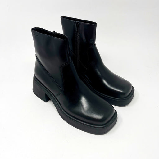 ZIGZAG BOOTS — Footwear