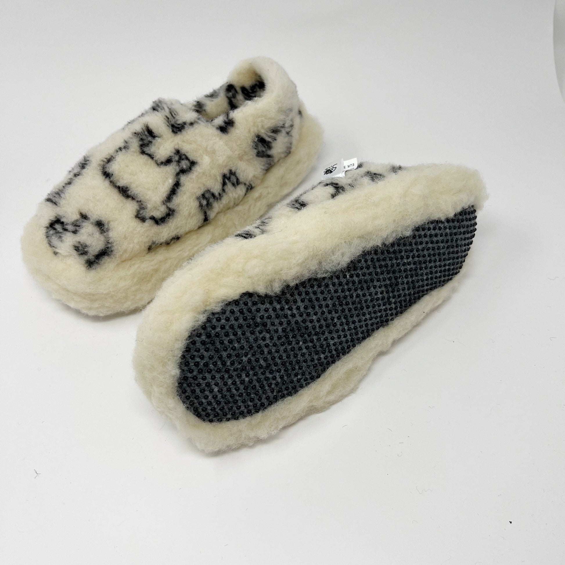 Yoko Wool Siberian Sheep Print SLIPPERS  - ZIGZAG Footwear