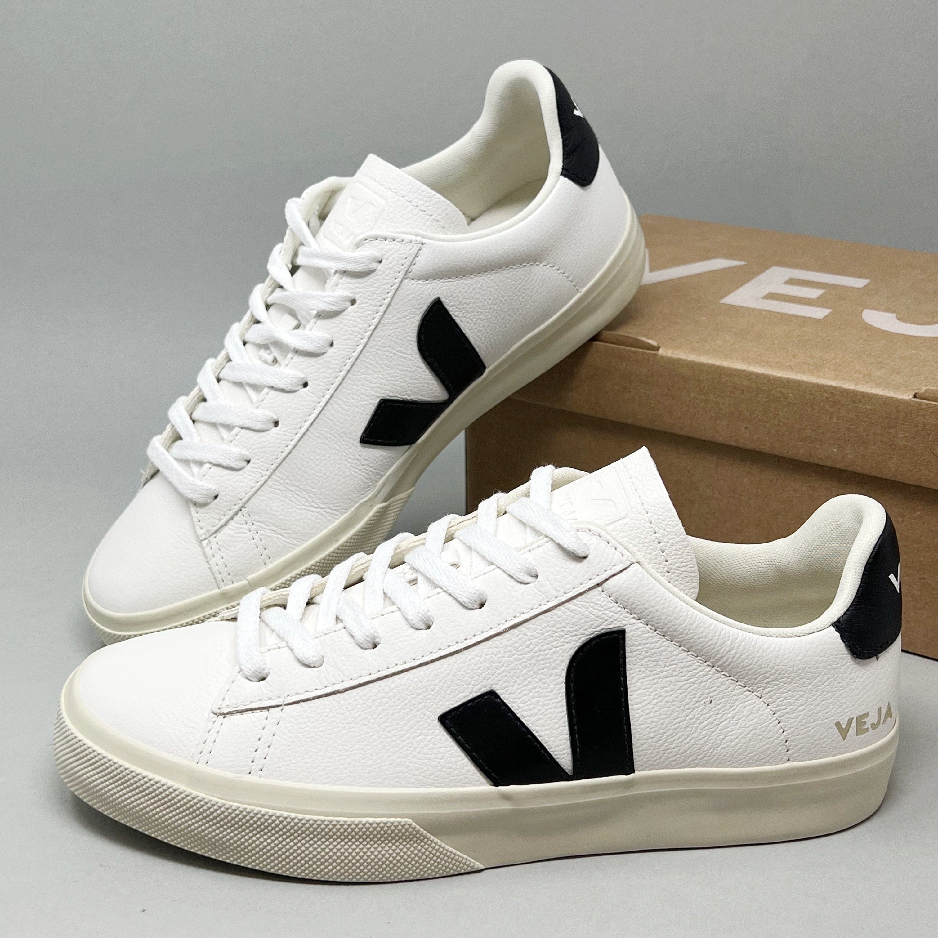 Veja Campo Mens White Black